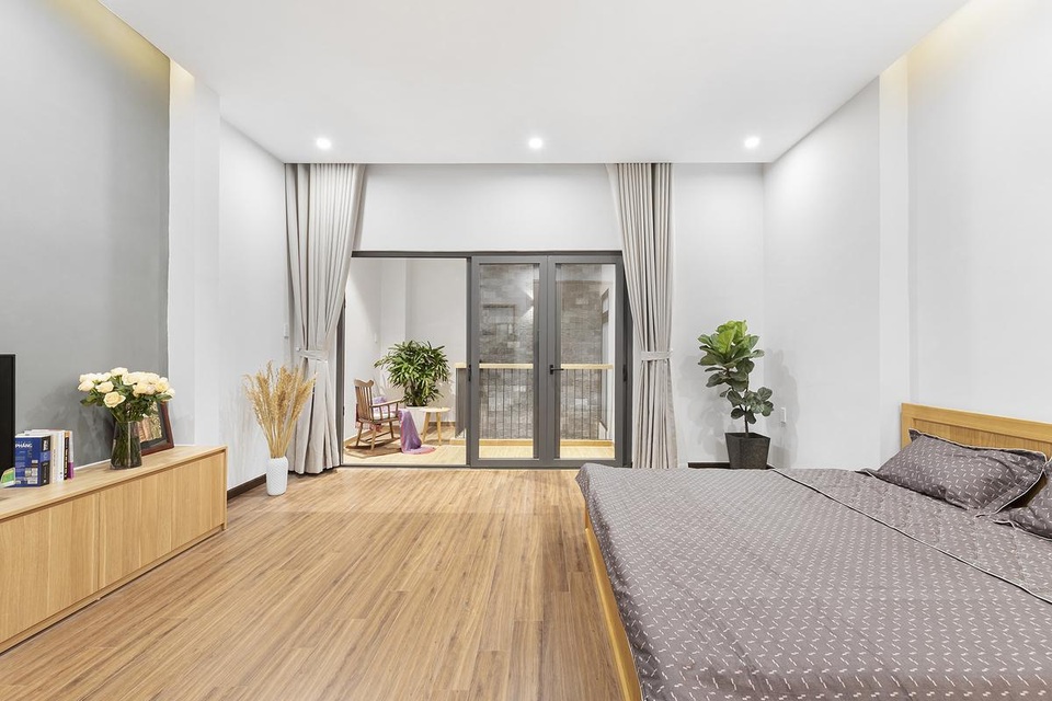 Nhà trong hẻm “lột xác” thành không gian sống “vạn người mê” ở Sài Gòn - 9