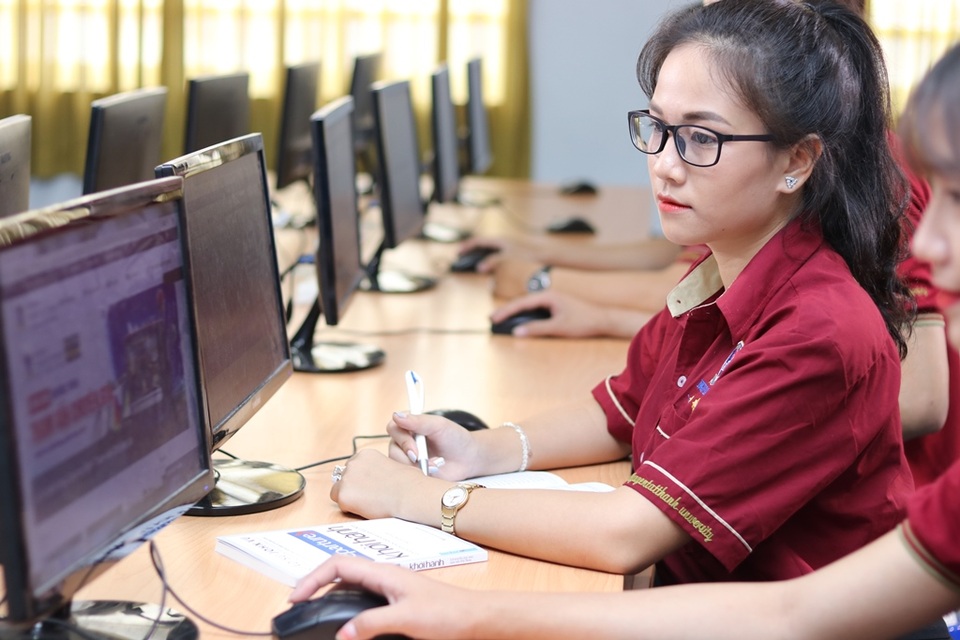 Hàng loạt trường đại học phía Nam chuyển sang hình thức học online sau Tết - 1 Hàng loạt trường đại học phía Nam chuyển sang hình thức học online sau Tết - 1