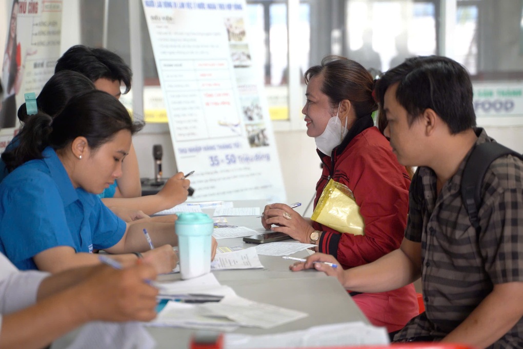 Người lao động bất ngờ vì được hỗ trợ tiền ăn khi học nghề - 1 Người lao động bất ngờ vì được hỗ trợ tiền ăn khi học nghề - 1