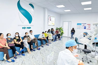 Nha khoa Việt Pháp Sài Gòn với định hướng "Công nghệ đi đầu - Cam kết bền lâu"