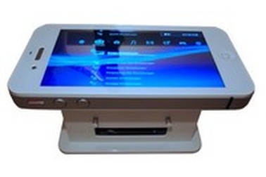 Cận cảnh chiếc iPhone 4 khổng lồ