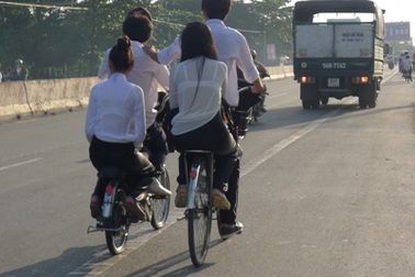 Những “thói quen” giao thông... không giống ai!