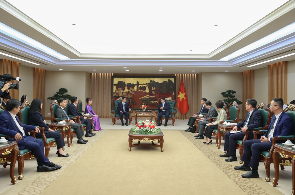 Thủ tướng tiếp Chủ tịch Tập đoàn tàu bay thương mại Trung Quốc - 2 Thủ tướng tiếp Chủ tịch Tập đoàn tàu bay thương mại Trung Quốc - 2
