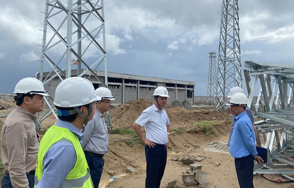 Đẩy nhanh tiến độ dự án trạm biến áp 220kV Ninh Hòa và đường dây đấu nối - 1 Đẩy nhanh tiến độ dự án trạm biến áp 220kV Ninh Hòa và đường dây đấu nối - 1