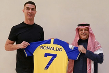 Ronaldo: "Tôi hào hứng với trải nghiệm mới ở Saudi Arabia"