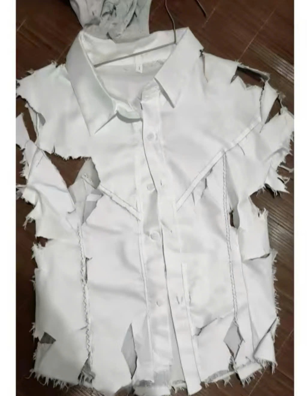 Dùng AI tạo ảnh hàng bị lỗi: Chiêu lừa mới khiến người bán “khóc ròng” - 2