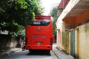 Thông tin về vụ "rút súng" khi 2 xe tranh khách ở Ninh Bình