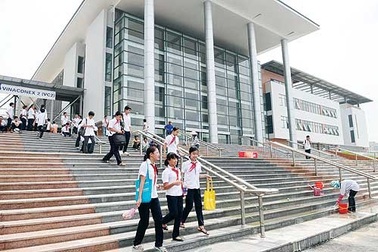 Cấm thi tuyển lớp 6: Trường lúng túng, phụ huynh tiếc công ôn luyện