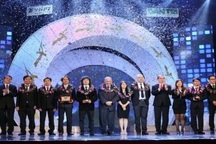 Chùm ảnh: Đêm trao Giải thưởng Nhân tài Đất Việt 2015