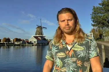 Hiến tinh trùng để trở thành bố của 550 trẻ, người đàn ông Hà Lan bị kiện