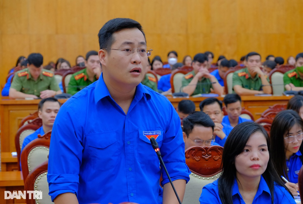 Chủ tịch tỉnh Thái Nguyên đối thoại với thanh niên Khát vọng cống hiến - 2 Chủ tịch tỉnh Thái Nguyên đối thoại với thanh niên Khát vọng cống hiến - 2