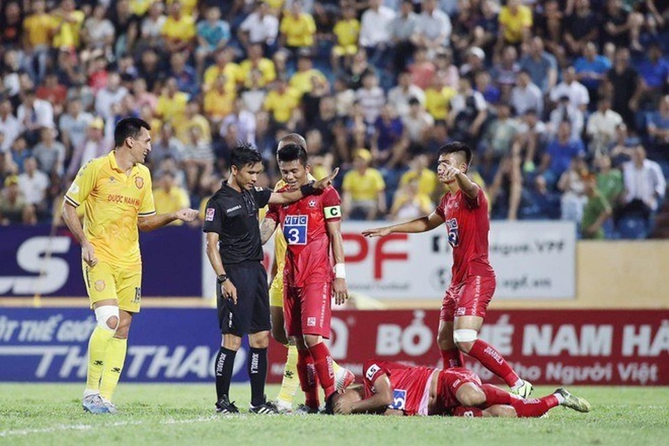 VFF ra tối hậu thư với Ban trọng tài - 1 VFF ra tối hậu thư với Ban trọng tài - 1