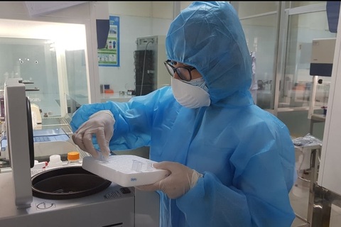 Đà Nẵng chi gần 1,4 tỷ đồng mua máy đọc kết quả xét nghiệm Covid-19