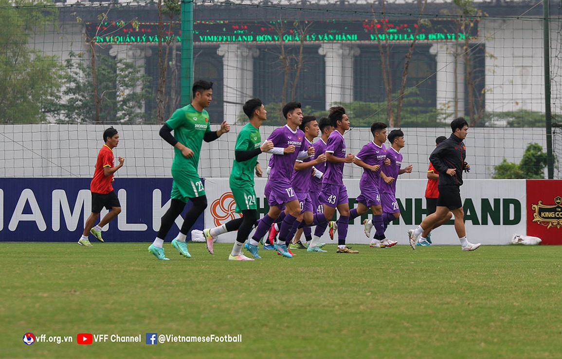 U23 Việt Nam vắng 20 cầu thủ, chờ đấu U20 Hàn Quốc - 6 U23 Việt Nam vắng 20 cầu thủ, chờ đấu U20 Hàn Quốc - 6