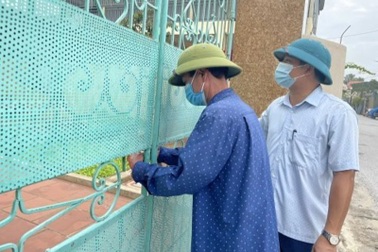 Thanh Hóa tháo khóa cổng cho 278 hộ dân có F2