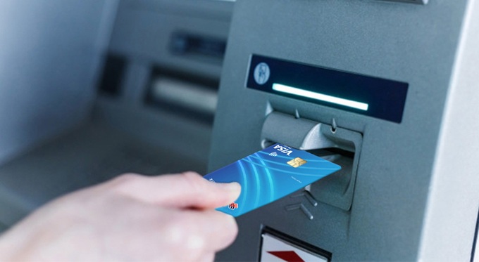 TP.HCM: Chi trả lương hưu qua tài khoản ATM - Ảnh 1. TP.HCM: Chi trả lương hưu qua tài khoản ATM - Ảnh 1.