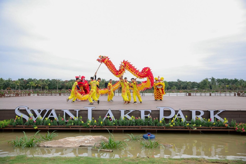 Lễ hội Xuân Ecopark: Điểm “check in” cực chất ngay gần Hà Nội - 6 Lễ hội Xuân Ecopark: Điểm “check in” cực chất ngay gần Hà Nội - 6