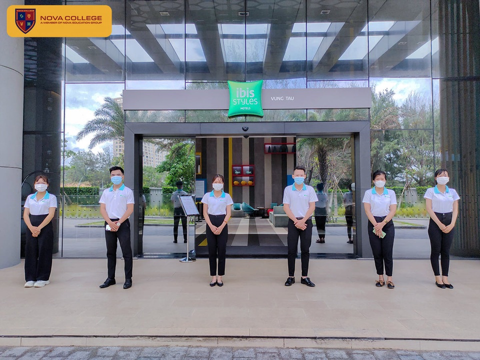 Sinh viên Nova College bắt đầu kỳ thực tập tại NovaGroup - 3 Sinh viên Nova College bắt đầu kỳ thực tập tại NovaGroup - 3