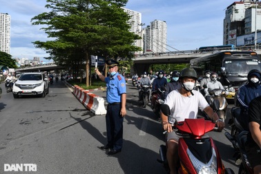 Hà Nội tiếp tục phân luồng 4 "điểm nóng" giao thông