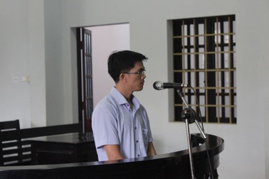 Chuyên viên phòng tiếp dân tỉnh lừa 1,6 tỷ "chạy việc"