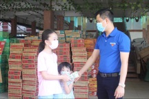 Em bé 5 tuổi ở Bắc Giang đập heo đất ủng hộ phòng chống dịch