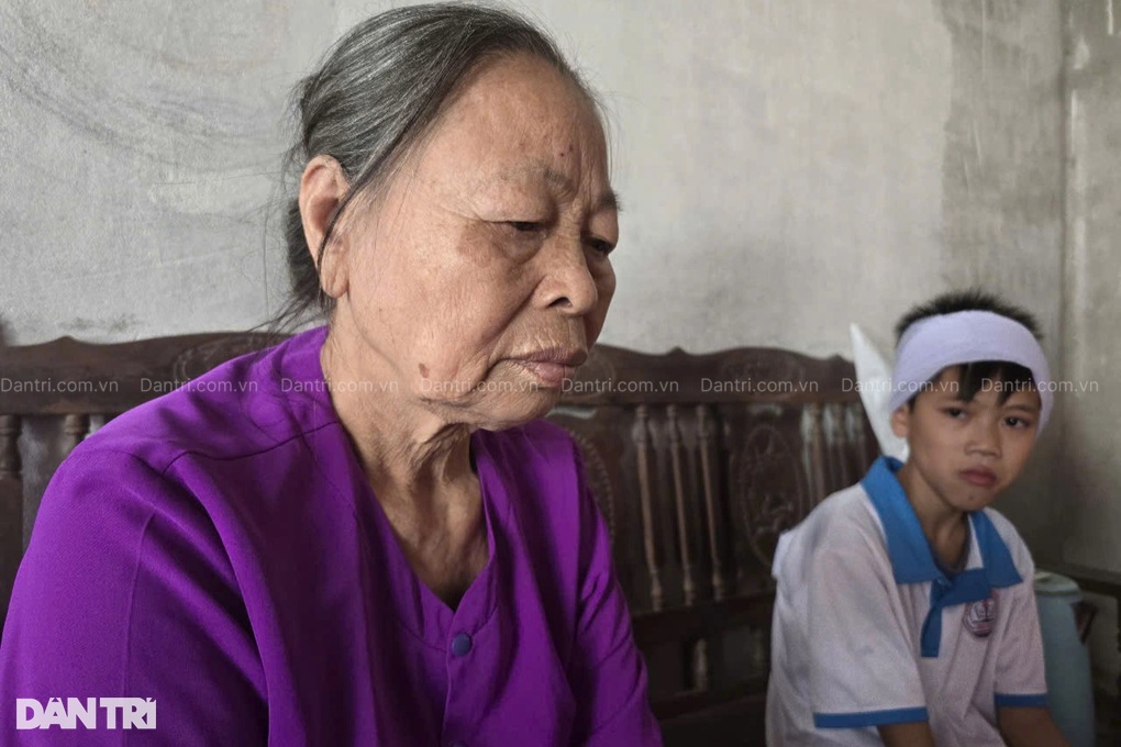 Cậu bé mồ côi và ước mơ được ăn bánh chưng như Tết mọi năm - 4 Cậu bé mồ côi và ước mơ được ăn bánh chưng như Tết mọi năm - 4