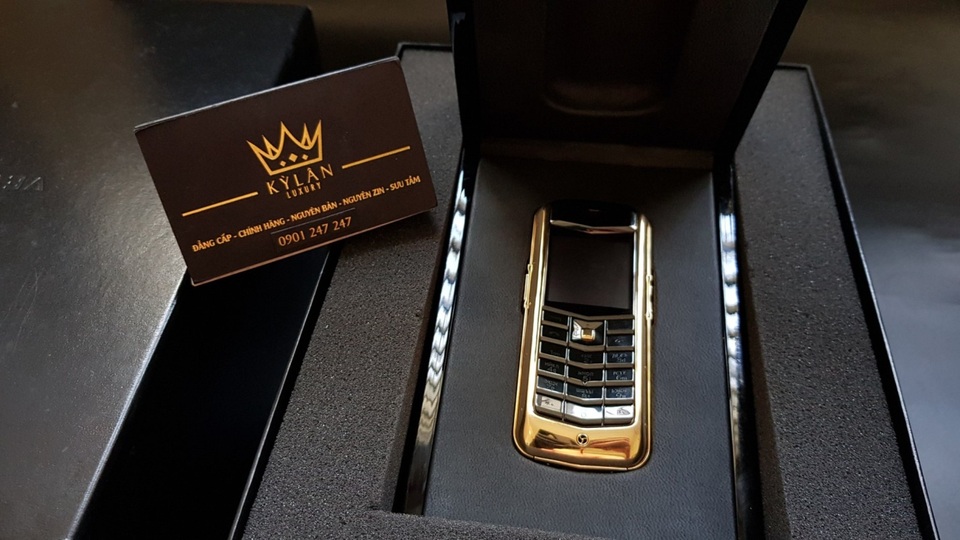 Lời khuyên của ông chủ Kỳ Lân Luxury khi mua Vertu cũ chính hãng - 2 Lời khuyên của ông chủ Kỳ Lân Luxury khi mua Vertu cũ chính hãng - 2