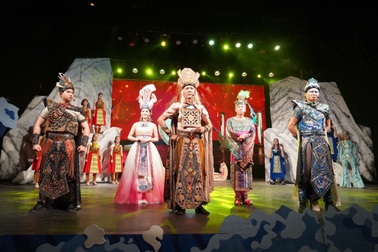 Nhà hát Tuổi Trẻ cùng VietJet chắp cánh “Bay lên những ước mơ” mùa 2