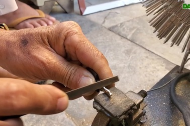 Những người thợ sửa khoá chia sẻ về nghề