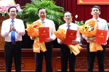 Cần Thơ công bố lãnh đạo các ban, sở, ngành mới