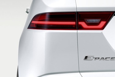 Jaguar hé lộ về tân binh E-Pace