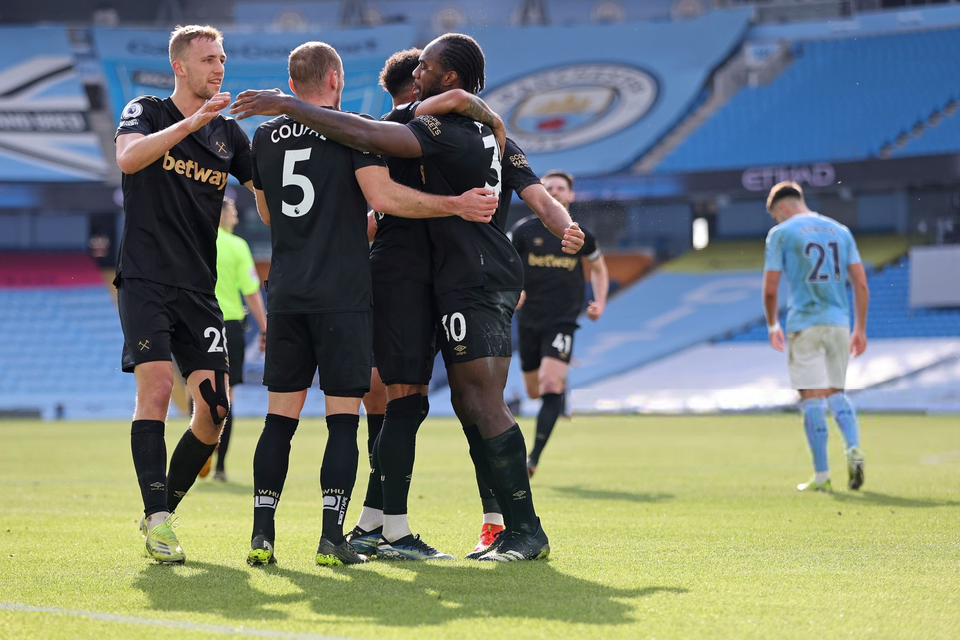 Man City 2-1 West Ham: Công bế tắc, thủ ghi bàn thay - 6