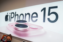 iPhone 15 "cứu" thị trường di động cuối năm