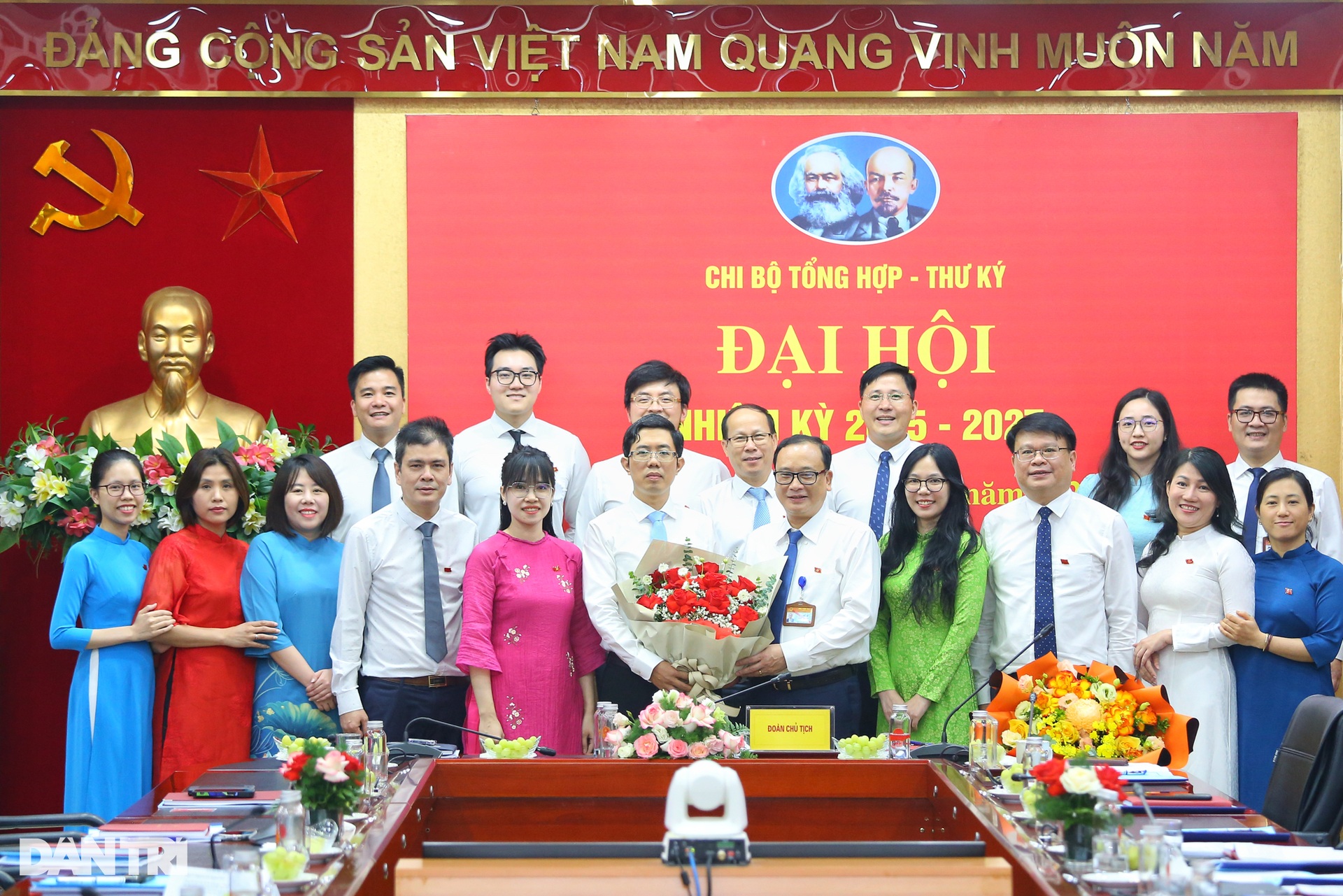 Lực lượng nòng cốt trong công tác tham mưu của Bộ Nội vụ - 10