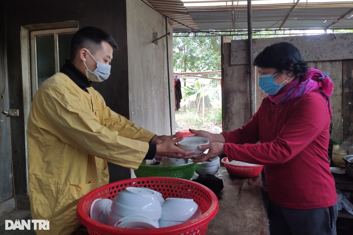 Cứu mẹ em với, em chỉ còn mỗi mẹ mà thôi! - 5 Cứu mẹ em với, em chỉ còn mỗi mẹ mà thôi! - 5