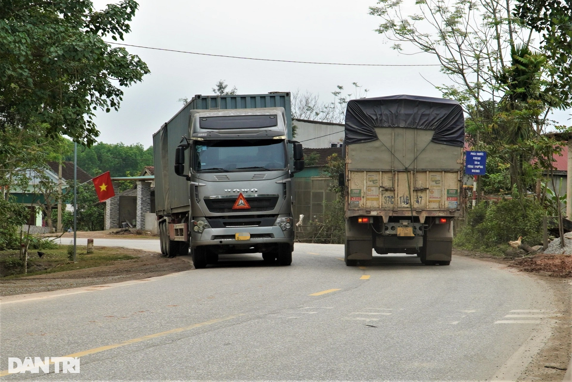 Khúc cua tay áo trên quốc lộ ở Hà Tĩnh khiến nhiều tài xế khiếp vía - 5 Khúc cua tay áo trên quốc lộ ở Hà Tĩnh khiến nhiều tài xế khiếp vía - 5