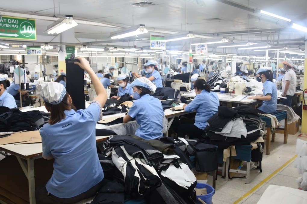 EVNHANOI tư vấn khách hàng cách tiết kiệm điện - 3 EVNHANOI tư vấn khách hàng cách tiết kiệm điện - 3