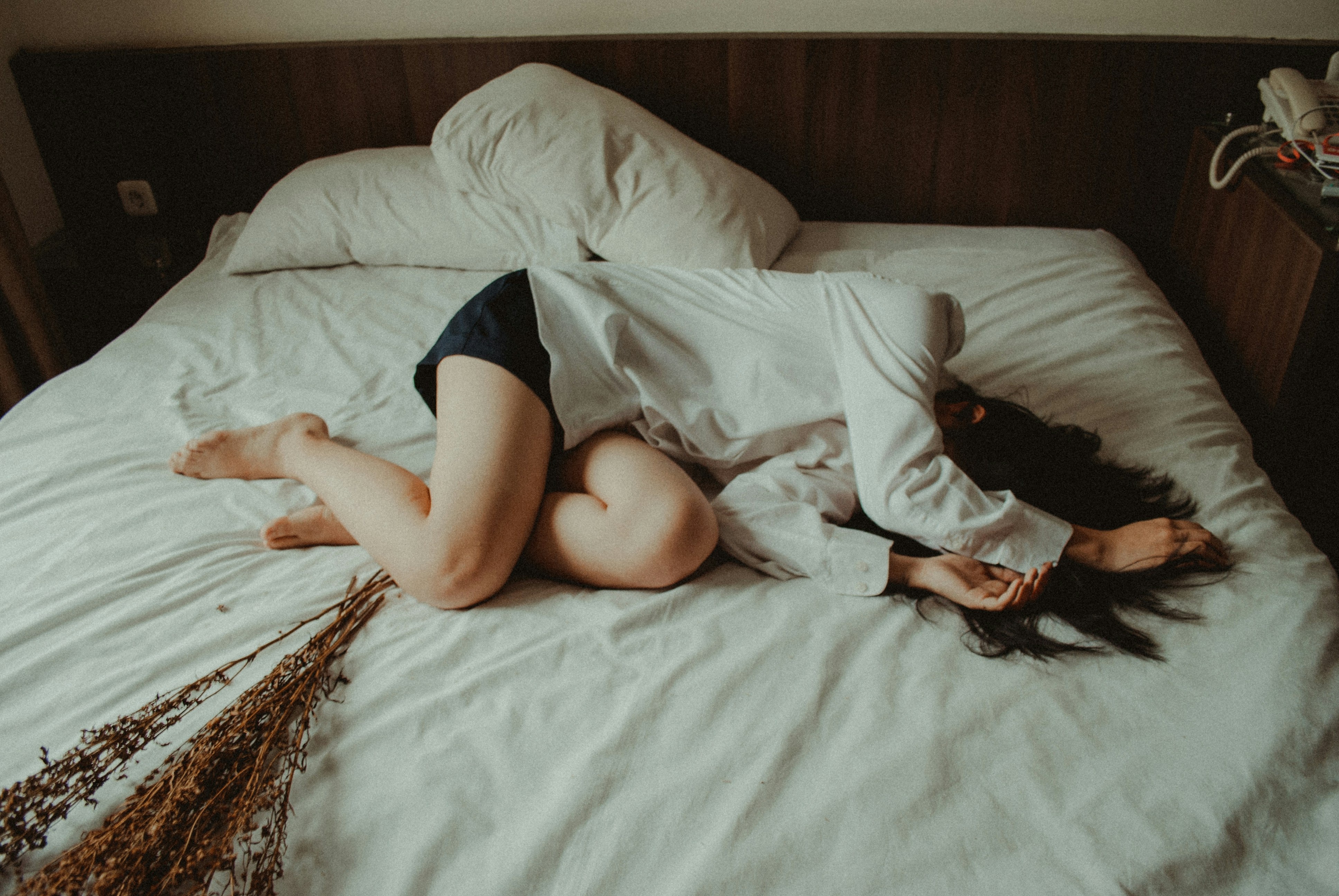 Vì sao nhiều phụ nữ đau bụng dữ dội khi đến kỳ kinh nguyệt? - 1