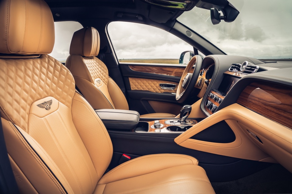 Bentley giới thiệu phiên bản 4 chỗ của Bentayga 2021 - 3 Bentley giới thiệu phiên bản 4 chỗ của Bentayga 2021 - 3