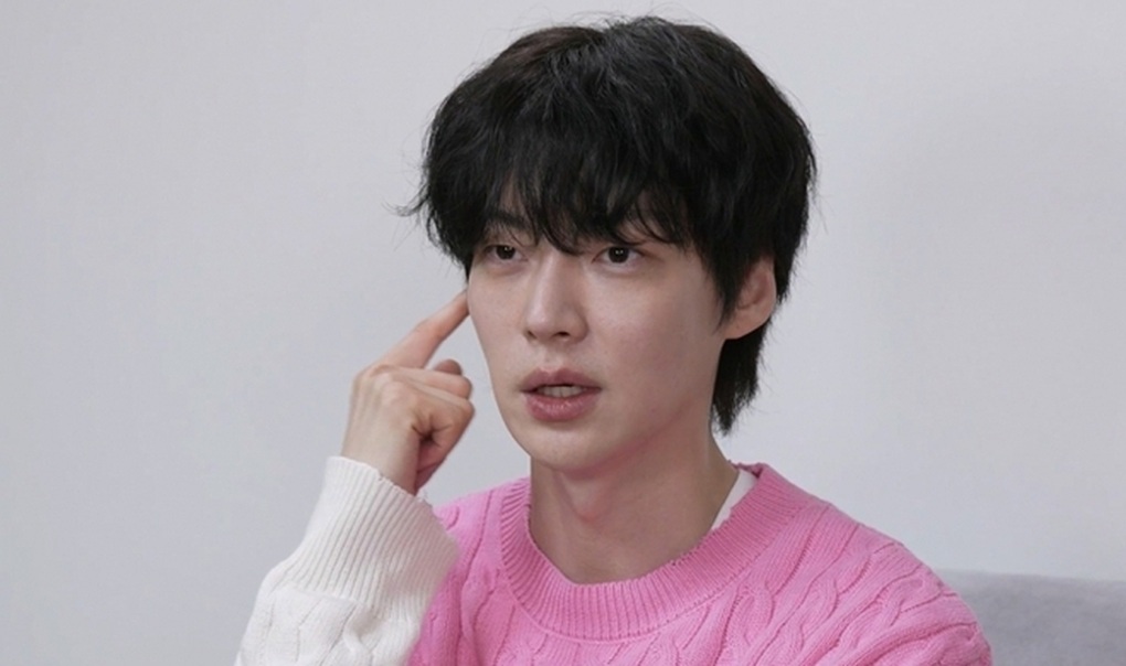Cảnh sa sút và đơn độc của Ahn Jae Hyun sau vụ ly hôn ồn ào với Goo Hye Sun - 3