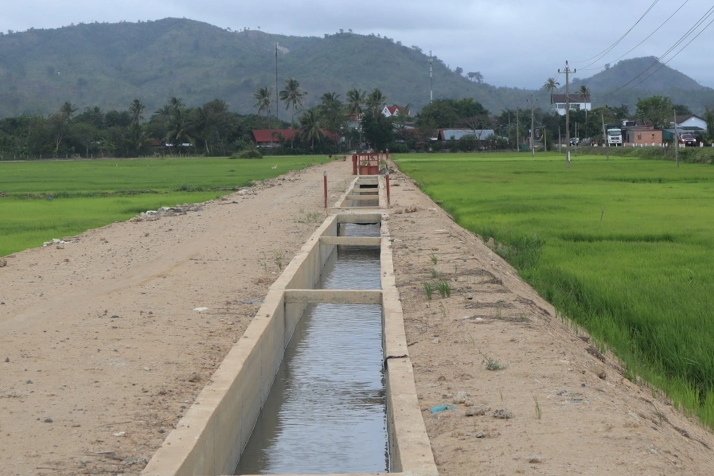 Hàng loạt sai phạm liên quan đến công trình thủy lợi Buôn Triết ở Đắk Lắk - 1 Hàng loạt sai phạm liên quan đến công trình thủy lợi Buôn Triết ở Đắk Lắk - 1