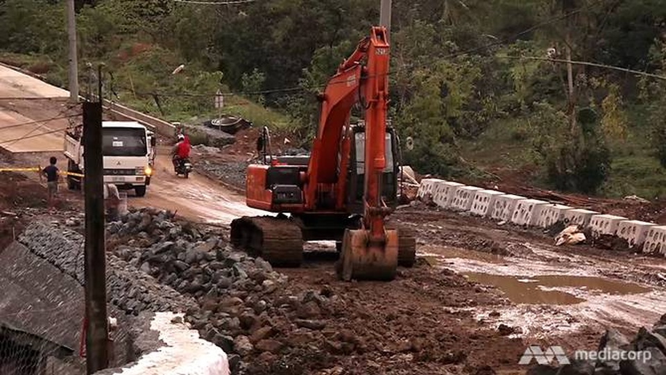 Philippines vỡ mộng sau 4 năm ngả về Trung Quốc vì lời hứa đầu tư - 2 Philippines vỡ mộng sau 4 năm ngả về Trung Quốc vì lời hứa đầu tư - 2
