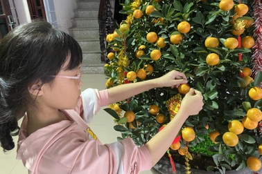 Tranh thủ dịp Tết, phụ huynh giúp con "nhả bớt" thiết bị số