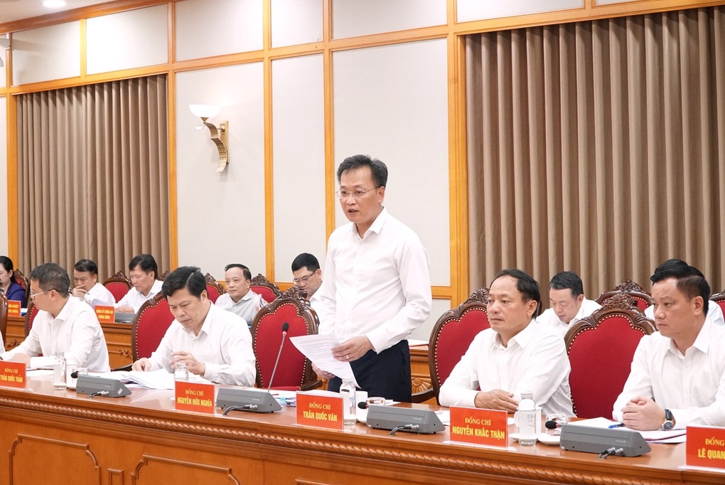 Bộ Chính trị cho ý kiến về Đề án nhân sự khóa mới của Hưng Yên, Cà Mau - 3 Bộ Chính trị cho ý kiến về Đề án nhân sự khóa mới của Hưng Yên, Cà Mau - 3