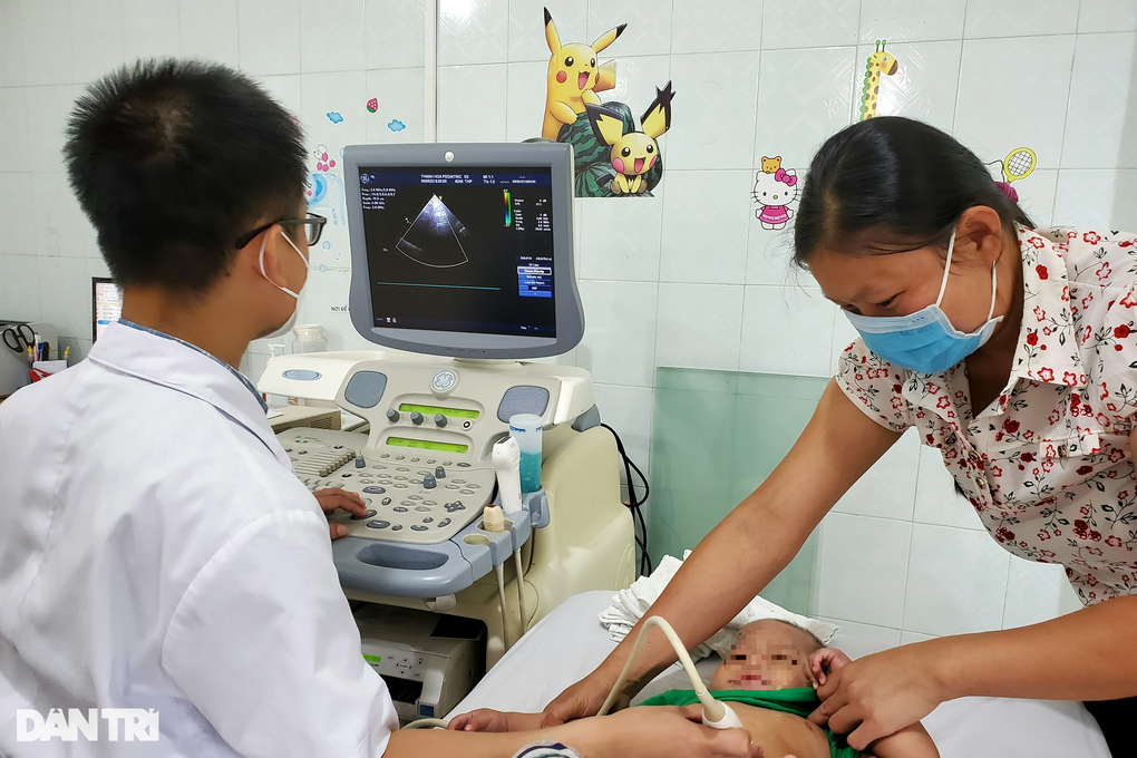 Xúc động lá thư bà nội nghèo cảm ơn bác sĩ phục hồi tim lỗi nhịp cho cháu - 4 Xúc động lá thư bà nội nghèo cảm ơn bác sĩ phục hồi tim lỗi nhịp cho cháu - 4