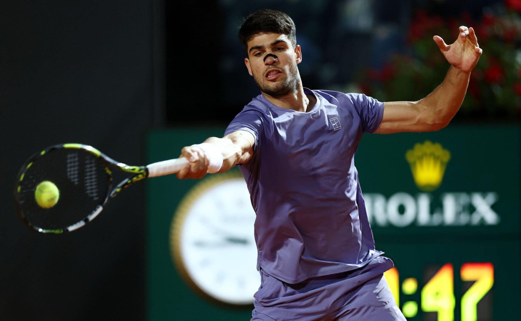Alcaraz, Zverev vững vàng tiến bước tại Italian Open - 1 Alcaraz, Zverev vững vàng tiến bước tại Italian Open - 1