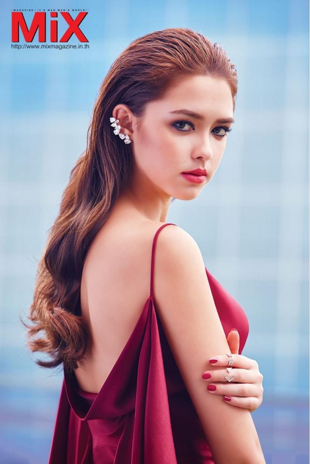 Nhan sắc quyến rũ của bông hồng lai Thái Lan sắp được gả vào nhà tỷ phú - 9 Nhan sắc quyến rũ của bông hồng lai Thái Lan sắp được gả vào nhà tỷ phú - 9