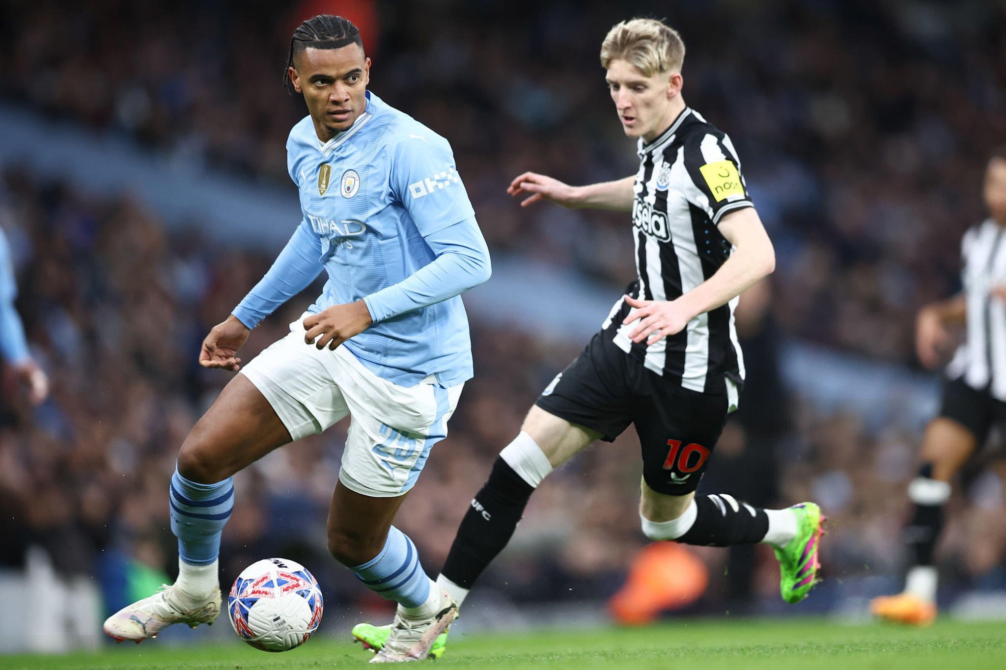 Đánh bại Newcastle, Man City tiến vào bán kết FA Cup - 2