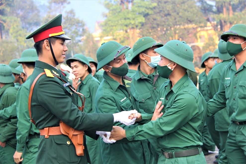 Công dân thực hiện nghĩa vụ quân sự được hưởng những quyền lợi gì? - 1 Công dân thực hiện nghĩa vụ quân sự được hưởng những quyền lợi gì? - 1