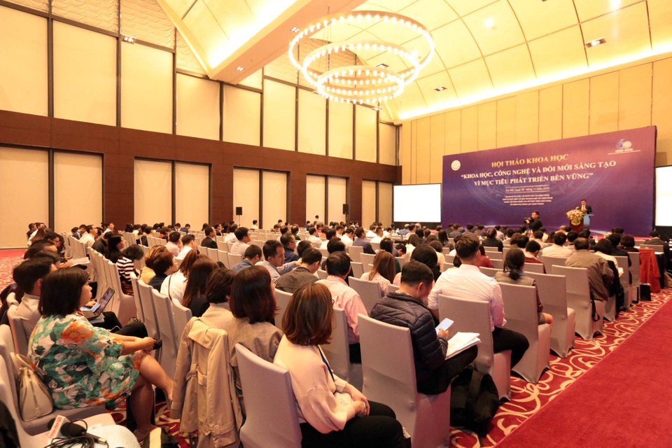 Khoa học, công nghệ và Đổi mới sáng tạo vì mục tiêu phát triển bền vững - 1 Khoa học, công nghệ và Đổi mới sáng tạo vì mục tiêu phát triển bền vững - 1